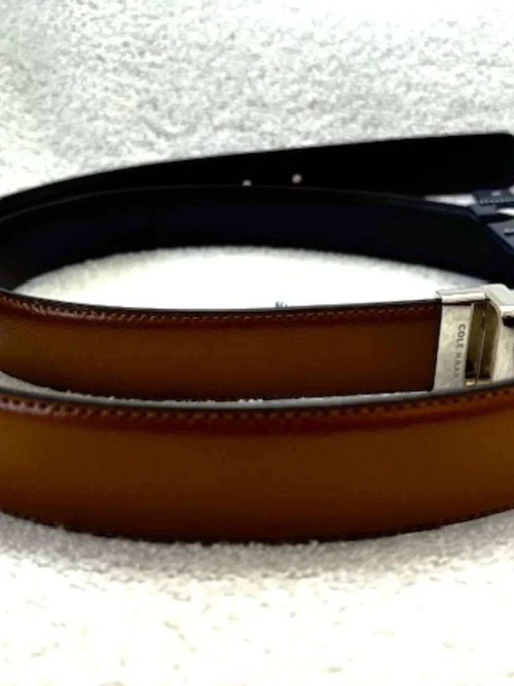 Cole Haan reversable tan/black leather belt NWT Size 1X